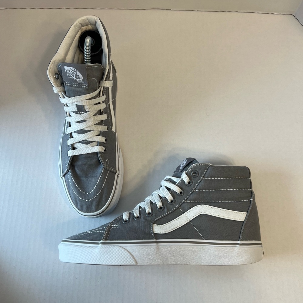 Vans off the wall high tops size women’s 9.5 men’s 8